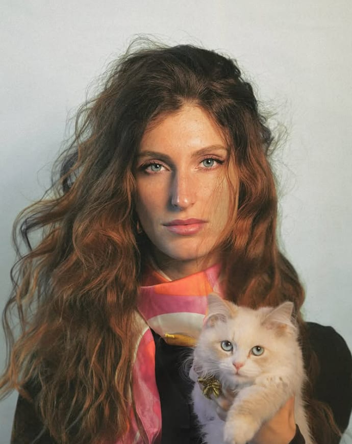 Portrait éditorial — Alice